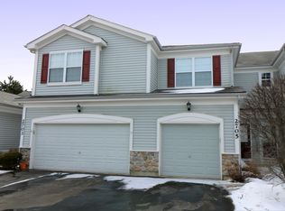 2705 Kendall Xing, McHenry, IL 60051