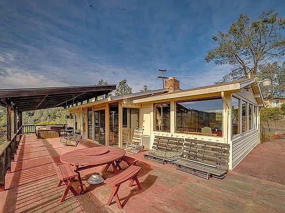 3rd image of 521 Putah Creek Road