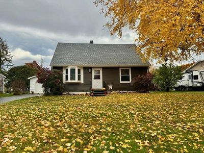 1112 SUNNYFIELD COURT, Marinette, WI, 54143