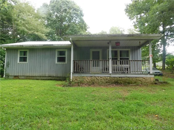 6872 E Hurst Road, Pekin, IN 47165