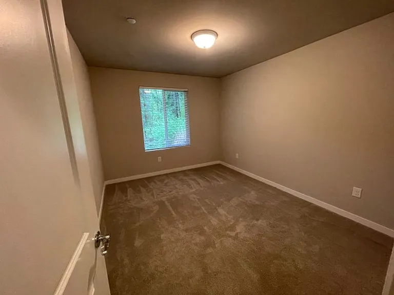 13420 Manor Way #B2 — Photo 6