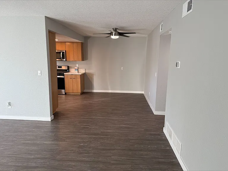 Countrywood Apartments — Photo 44