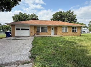 306 E Washington St, Smithton, MO 65350