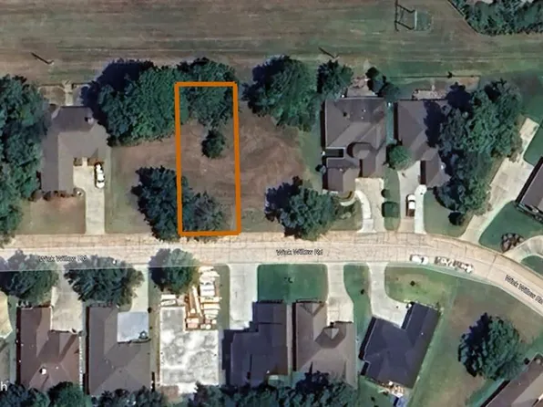 78 Wick Willow Rd, Montgomery, TX 77385