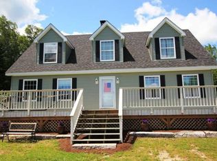 16 Booth Dr, Bucksport, ME 04416