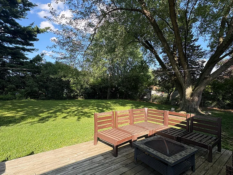 1011 Pine Valley Dr — Photo 14