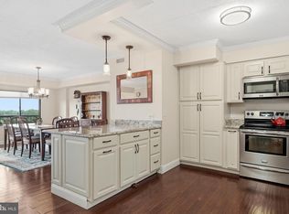 Lakeside Plaza Condo, Falls Church, VA 22041