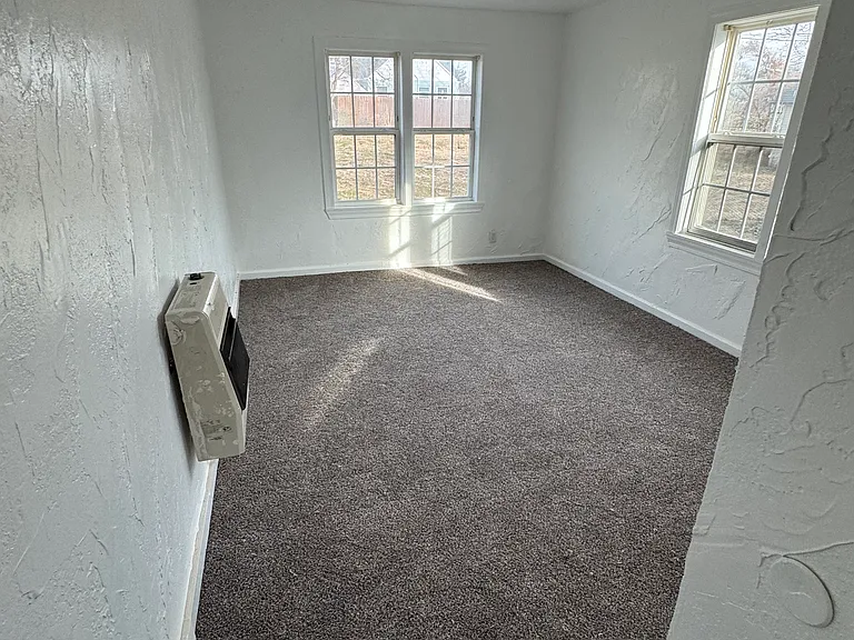 1010 S High School St — Photo 10