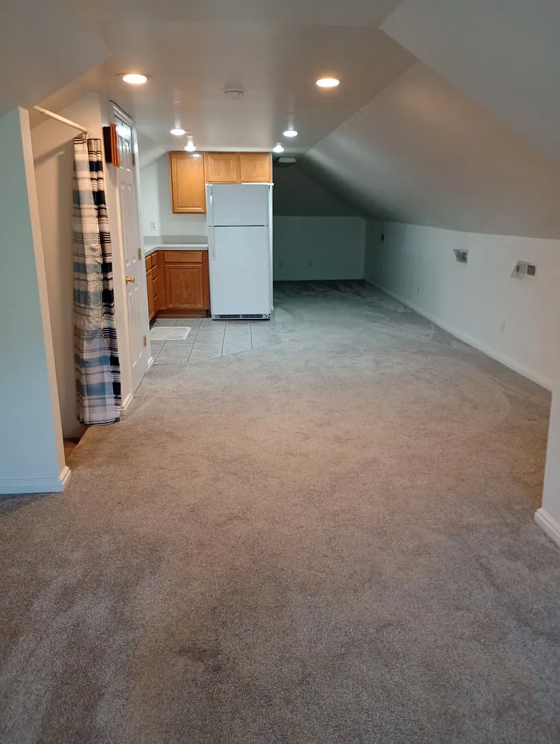 1628 Quarrier Street — Photo 3