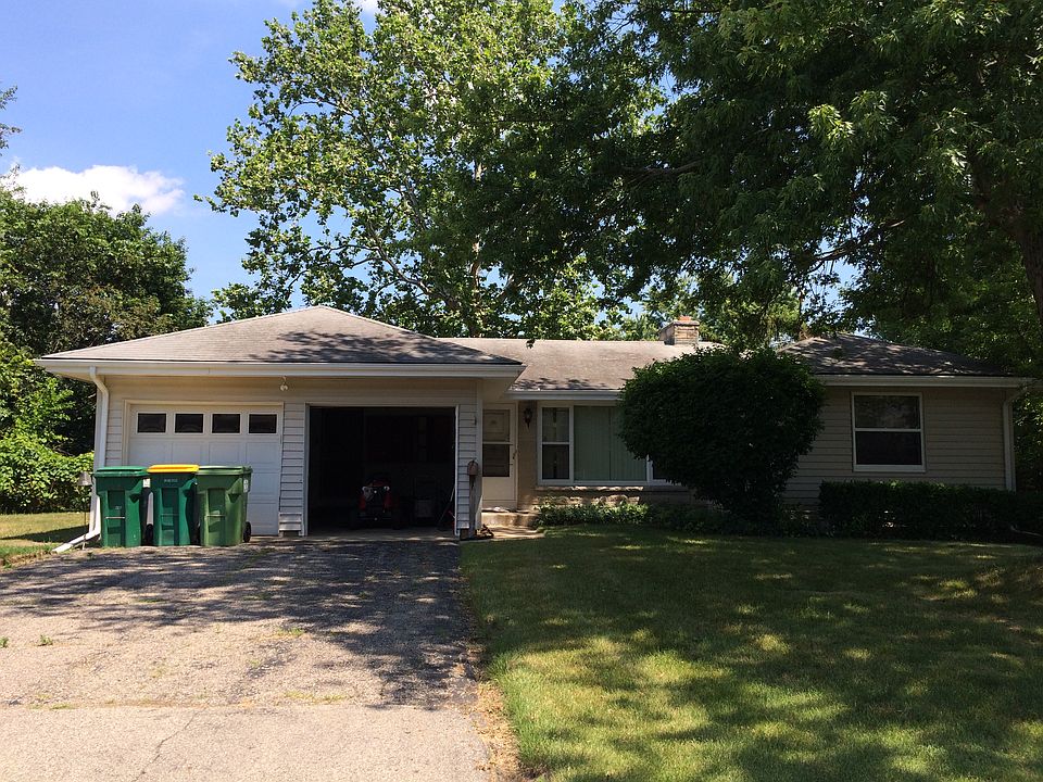 1st image of 119 Brewer Dr