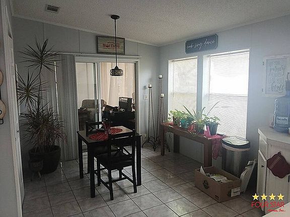 3rd image of 846 Water Ridge Dr