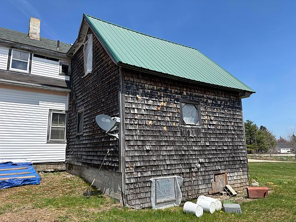 3rd image of 1150 Eastbrook Road