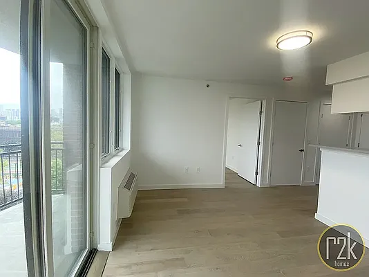 Rented by Realty 2000 Corp | media 10