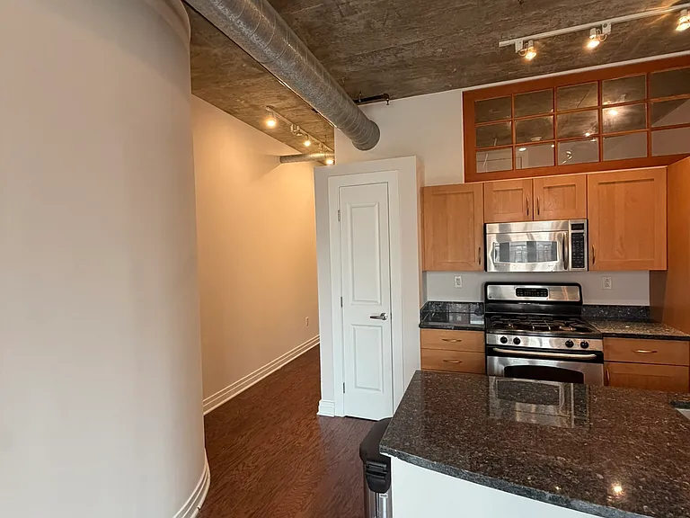 301 Massachusetts Ave NW #402 — Photo 19