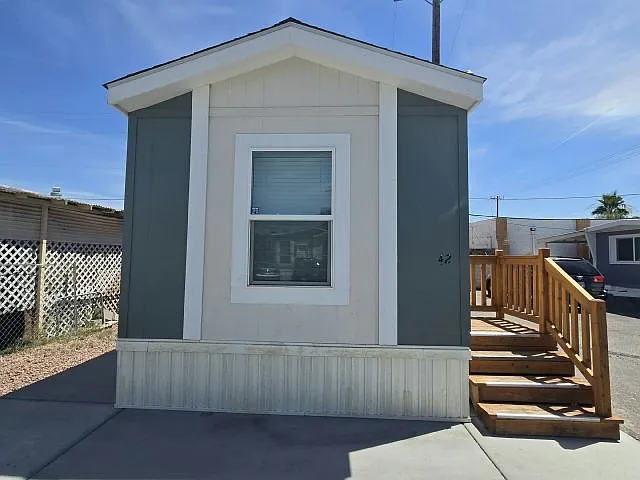 2537 Las Vegas Blvd N #42 — Photo 1