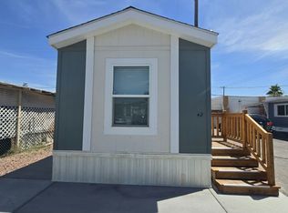 2537 Las Vegas Blvd N TRAILER 42, North Las Vegas, NV 89030