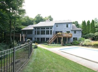 9420 High Point Dr SE, Byron Center, MI