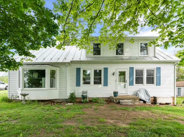 8883 Highland Tpke, Mc Dowell, VA 24458