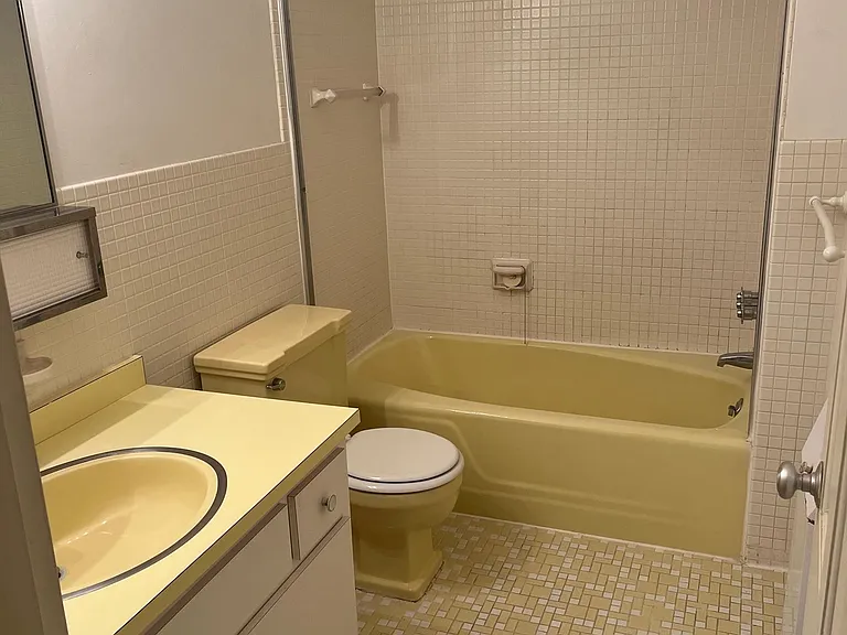 870 College Ave #10A — Photo 13