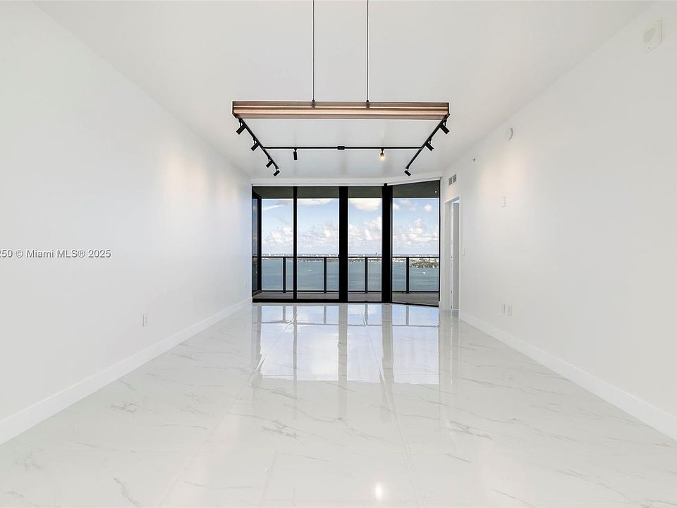 1st image of 700 NE 24th St Unit 3705