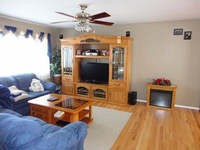 2nd image of 134 Mount Arlington Blvd