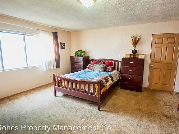 5th image of 14677 Rayen St APT 01