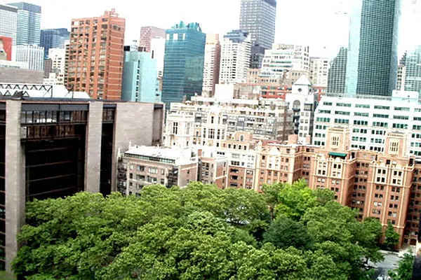 Sold by Steven Corcoran Real Estate | media 7