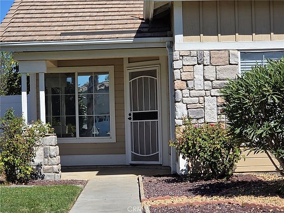 2nd image of 31270 Van Ruysdael Ln