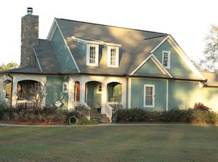 585 Old Savannah Rd, Ailey, GA 30410