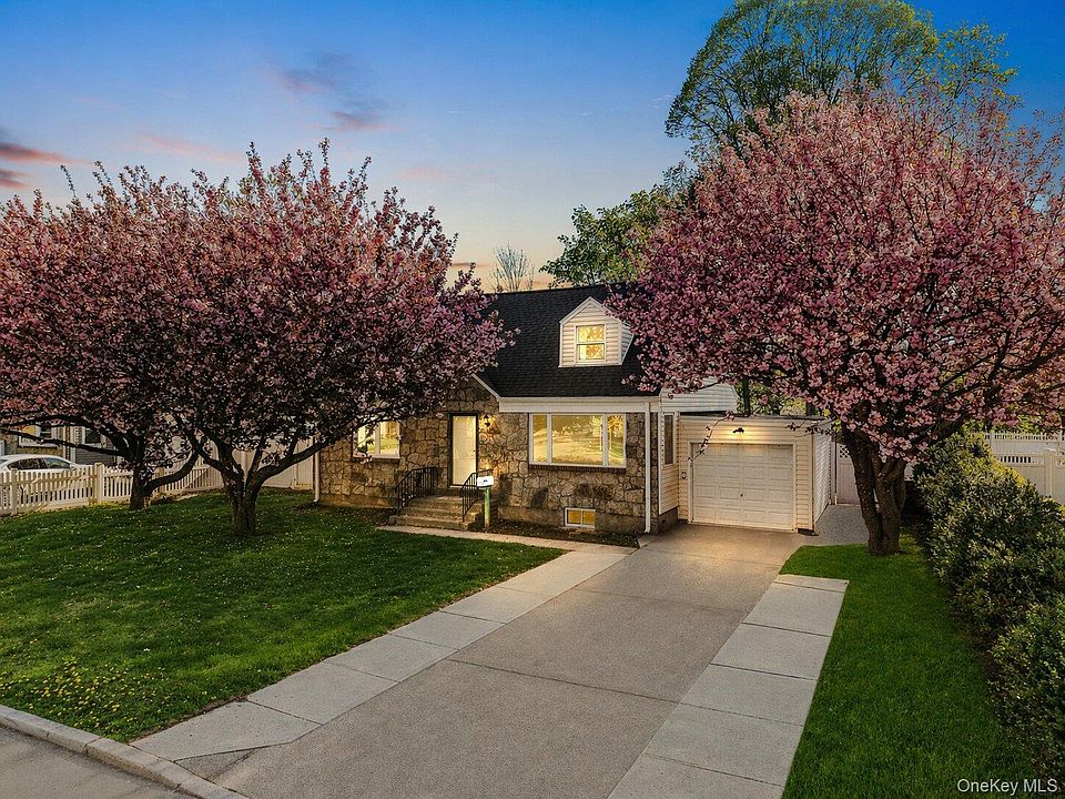 1st image of 355 Sylvan Lane