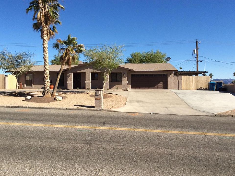 1st image of 2330 Smoketree Ave N