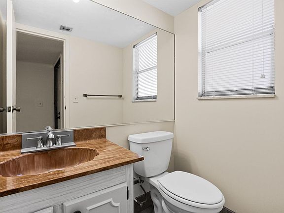 5th image of 3590 Via Poinciana APT 510