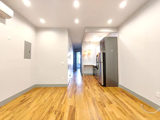 Rented by Urban Pads | media 8