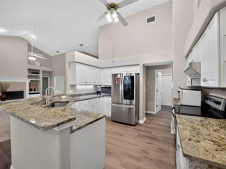 804 Rosemist Ct — Photo 13