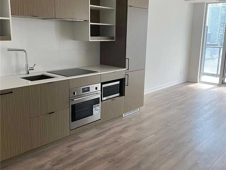20 Edward St #1806 — Photo 2