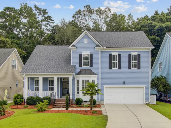 219 Carolinian Dr, Summerville, SC 29485