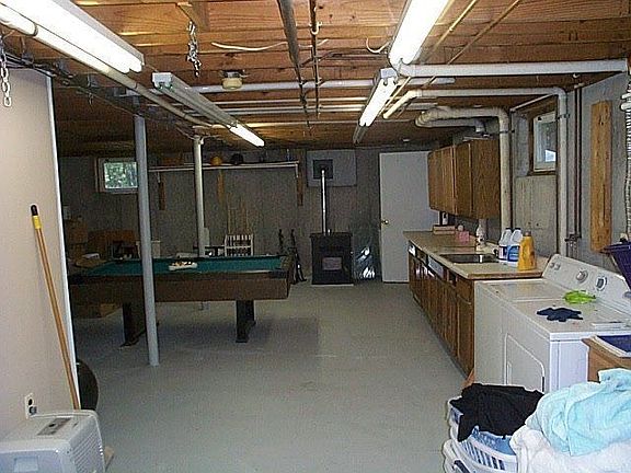 Plenty of room for expansion or use it as it is. Bulk head access.