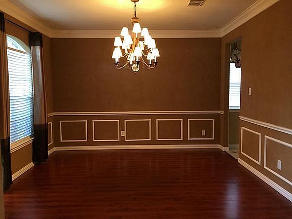 5th image of 14111 White Oak Hl