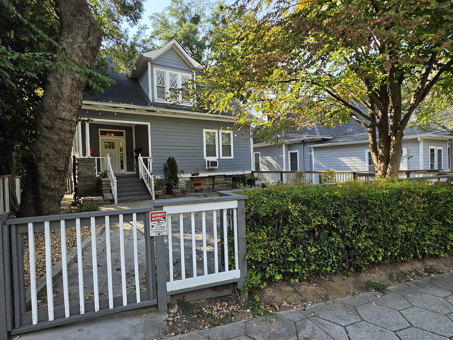 2 bed, $2,450 — Photo 1