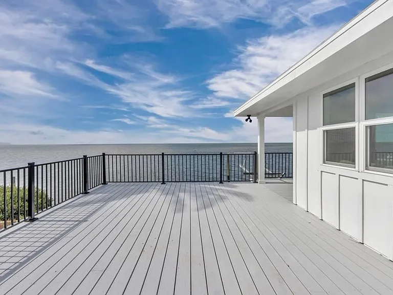 6417 Driftwood Dr — Photo 5
