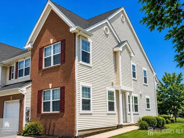 216 Alder Ct, New Brunswick, NJ 08901