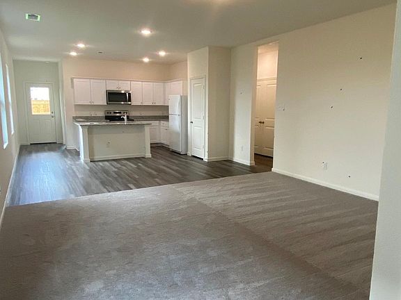 5th image of 6309 Tropicana Ln