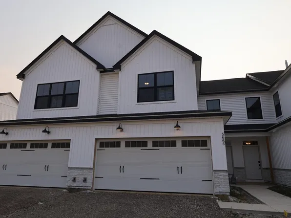 5666 Dutch Ln, Powell, OH 43065
