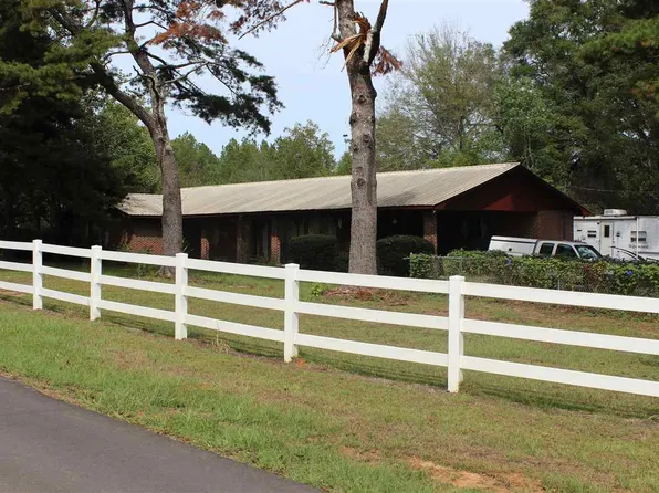 9941 Gantt Rd, Red Level, AL 36474