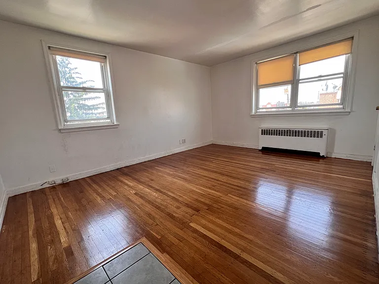 6901 Oakland St #2 — Photo 4