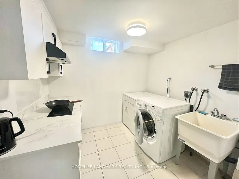 8 Baffin Ct — Photo 11