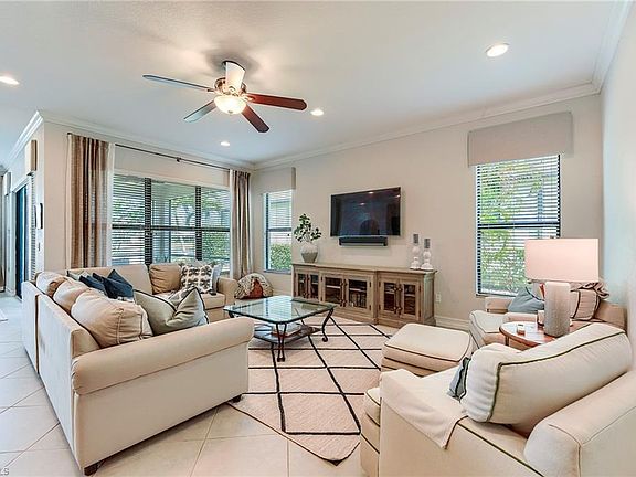 2nd image of 9335 Woodhurst DR