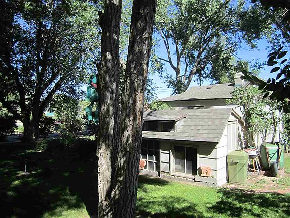 4th image of 1102 Gibbon St