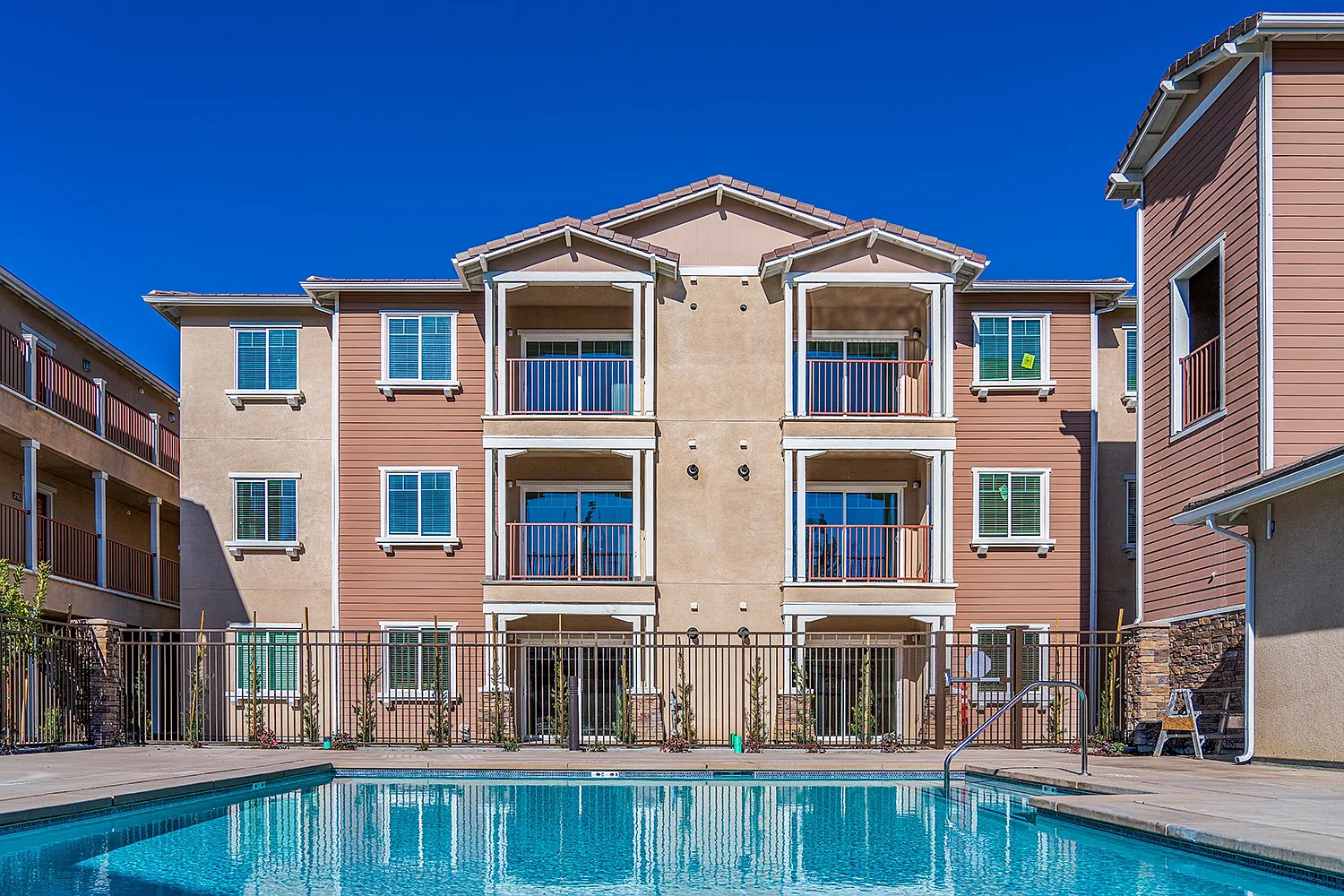 Turtle Creek Apartments — Photo 1