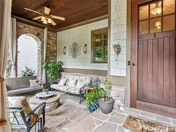 4605 Carriage Walk Ln, Cumming, GA 30040